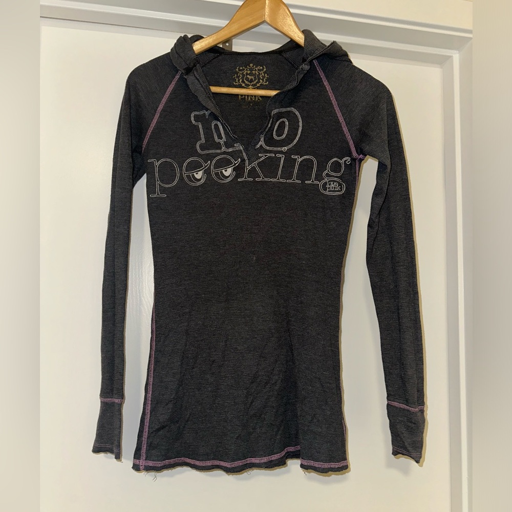 Victoria Secret PINK “NO PEEKING”